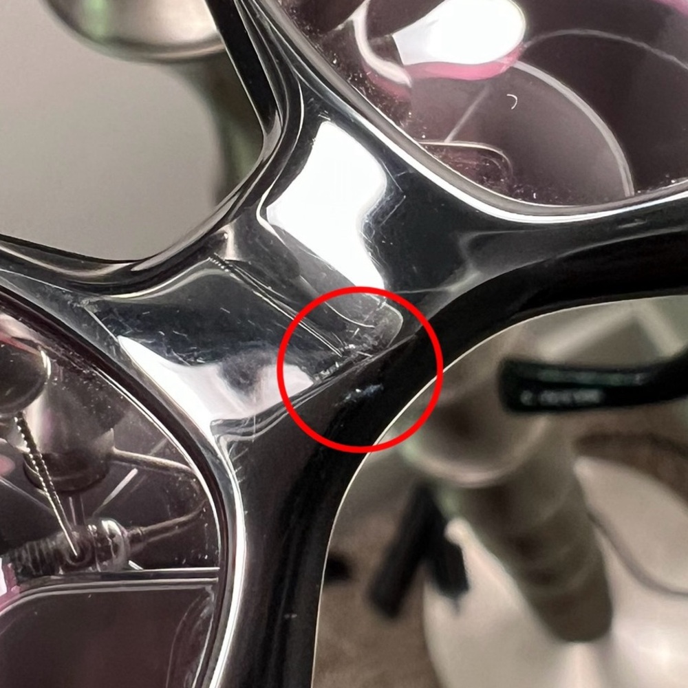 Fendi crystal detail sunglasses RARE - Picture 6 of 7